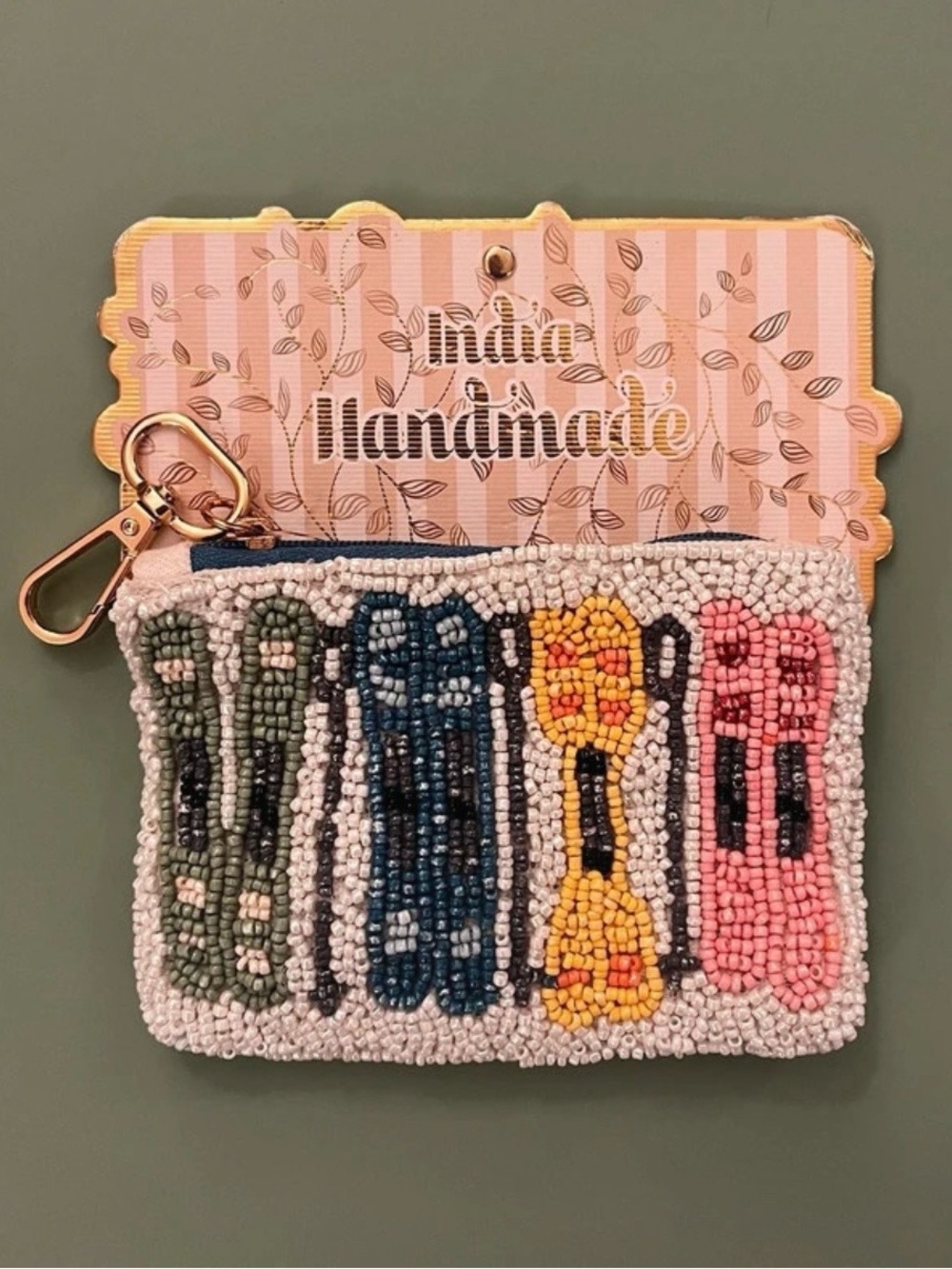 India Handmade beaded coin purse / beaded wallet with colorful ski design- NWT